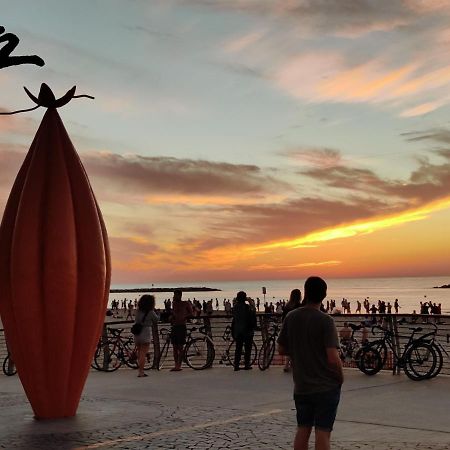 Central Stay Tlv Beachfront تل أبيب المظهر الخارجي الصورة