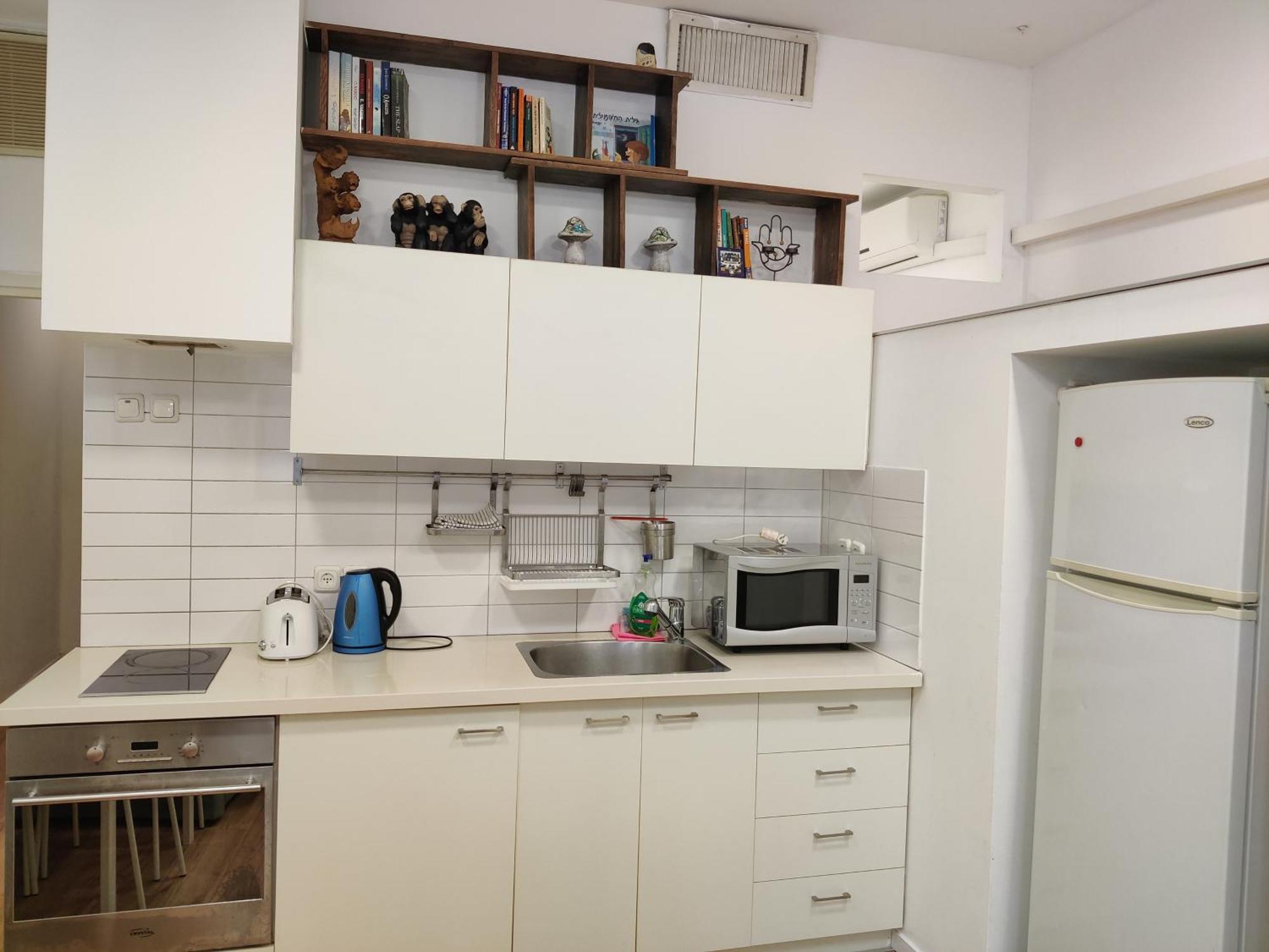 Central Stay Tlv Beachfront تل أبيب الغرفة الصورة