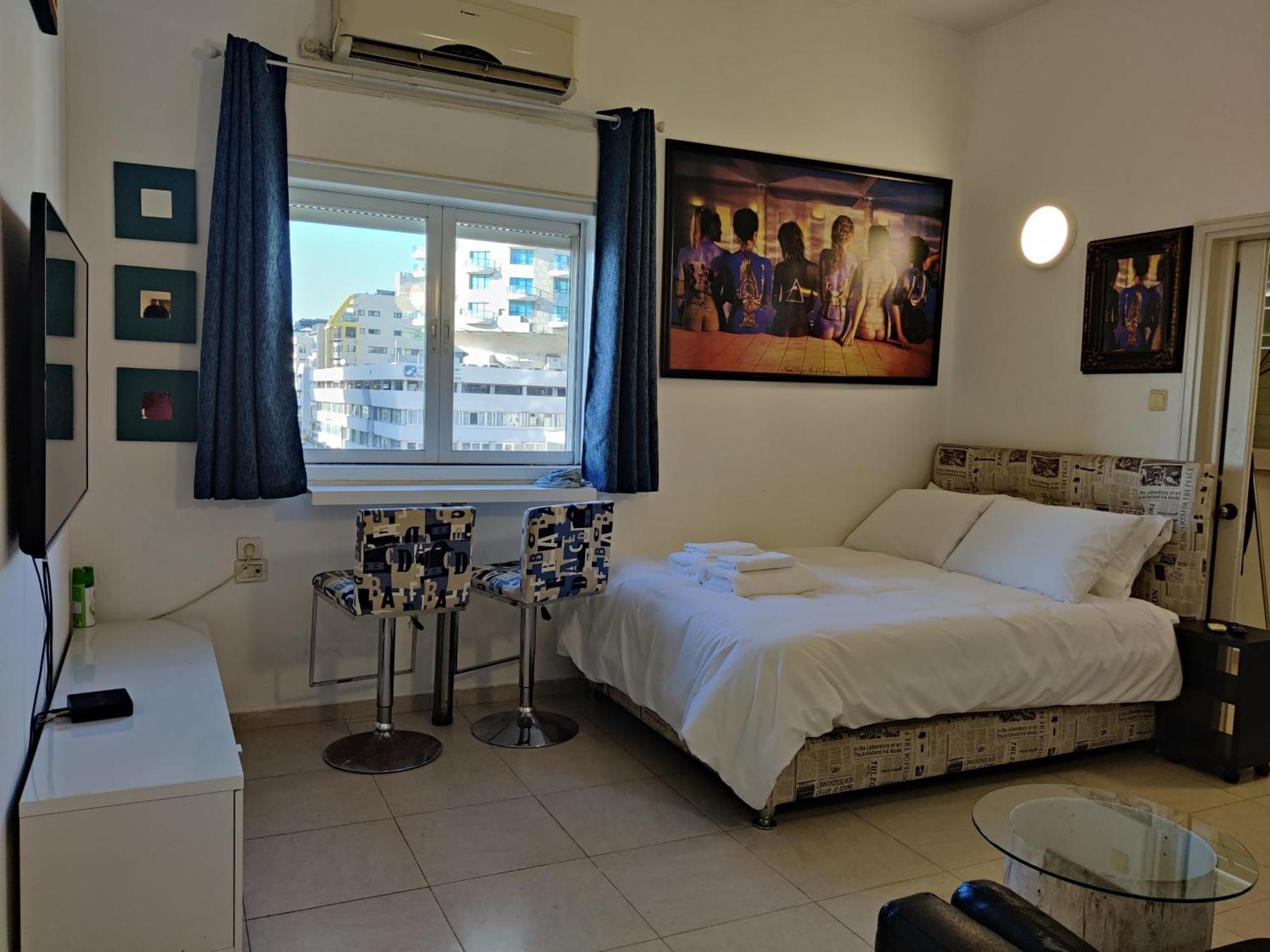 Central Stay Tlv Beachfront تل أبيب الغرفة الصورة