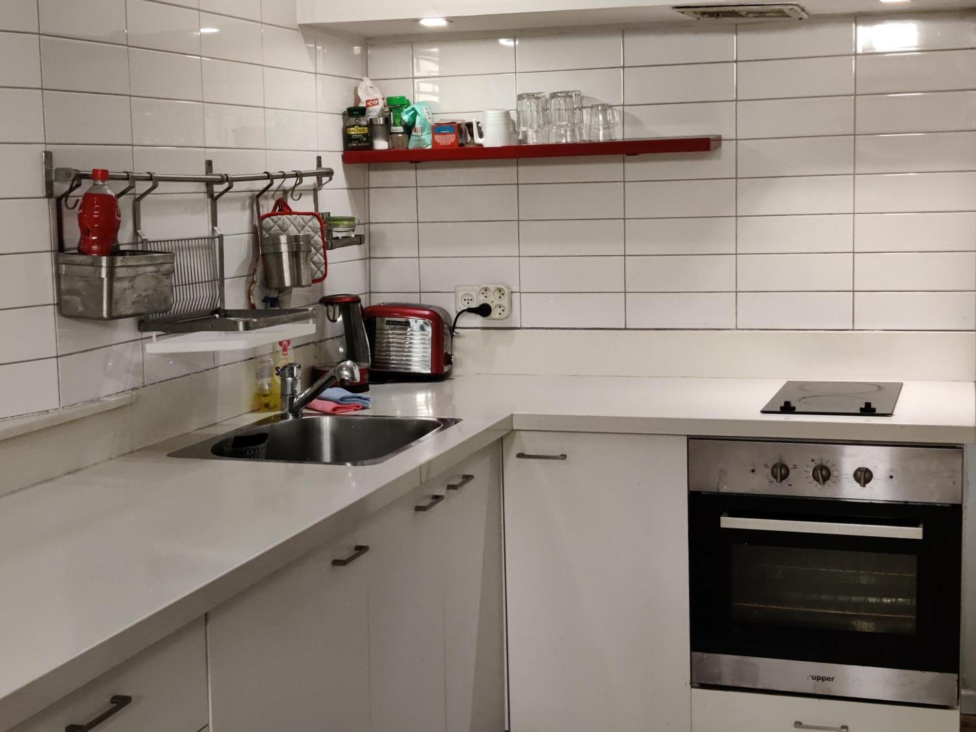 Central Stay Tlv Beachfront تل أبيب الغرفة الصورة